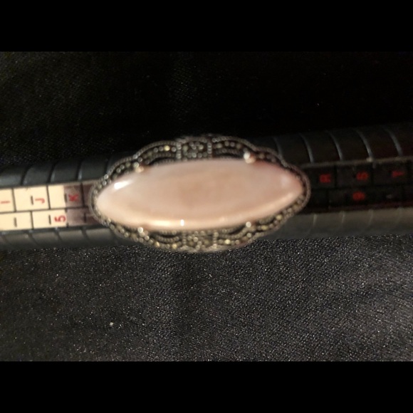 Ring - Picture 3 of 5